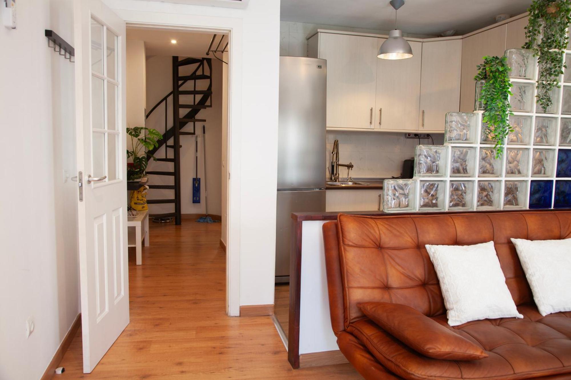 Appartement Duplex En Centro De Malaga, Calle Nuno Gomez *